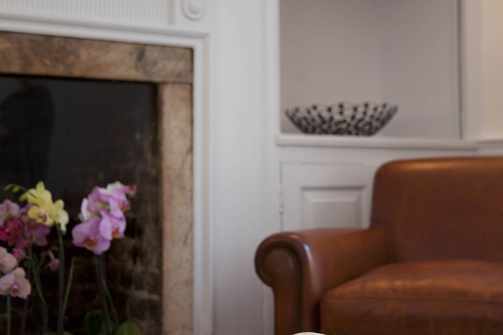 14 Love Lane gallery - Gallery