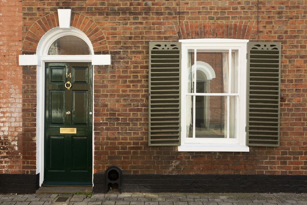 14 Love Lane gallery - Gallery