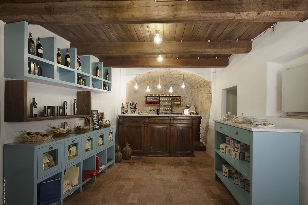 Castello di Postignano gallery - Gallery