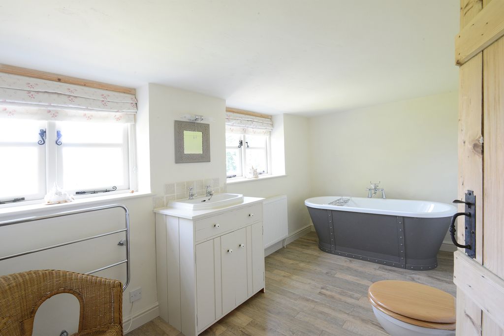 Hill Cottage gallery - Gallery