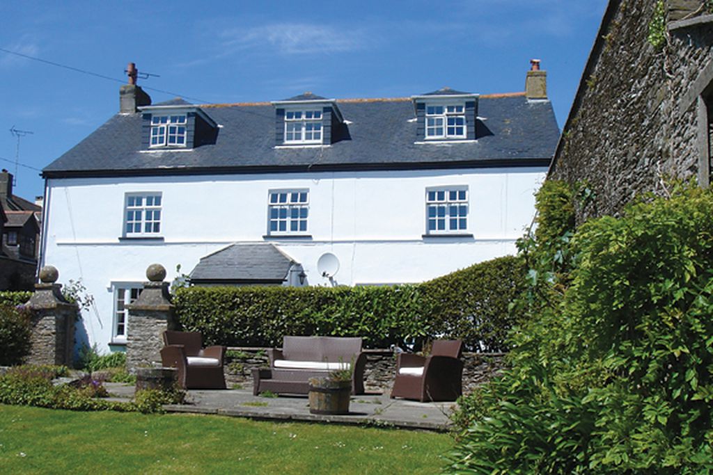 Strete Barton House gallery - Gallery