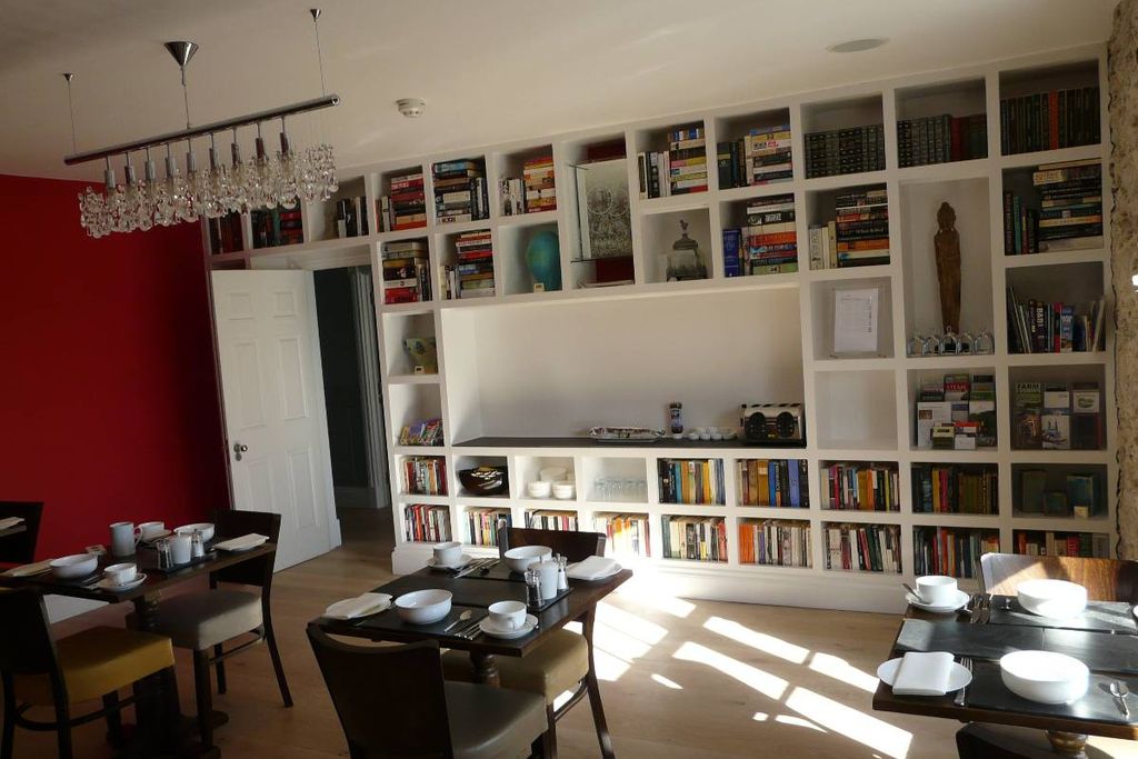 Strete Barton House gallery - Gallery