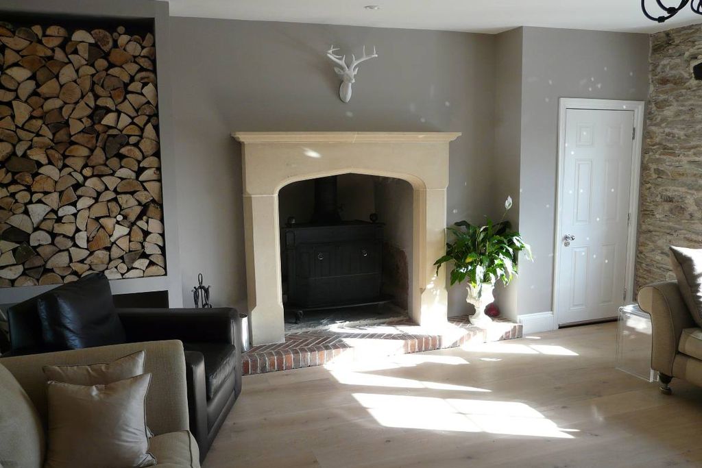 Strete Barton House gallery - Gallery