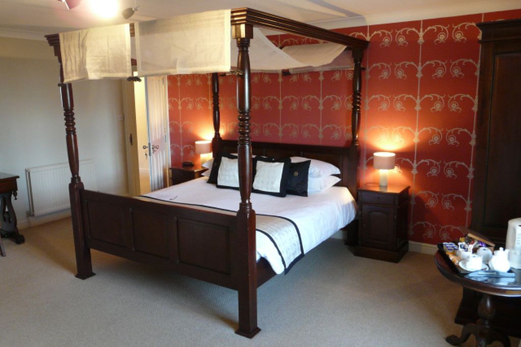 Strete Barton House gallery - Gallery