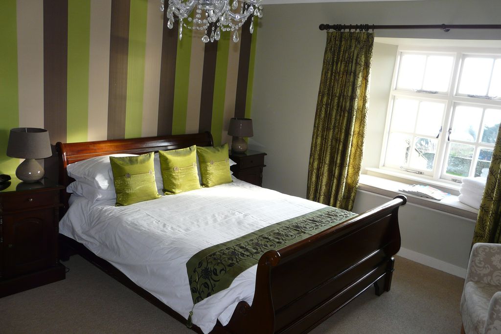 Strete Barton House gallery - Gallery