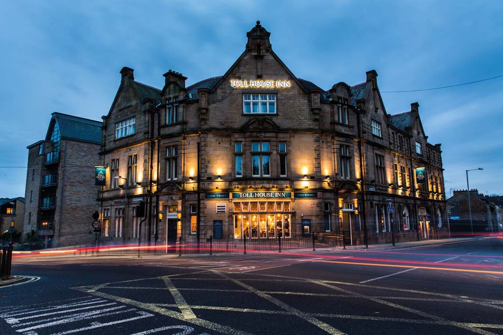 Toll House Inn gallery - Gallery