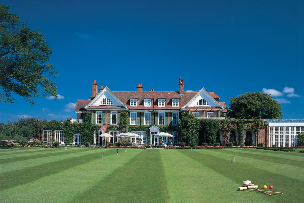 Chewton Glen gallery - Gallery