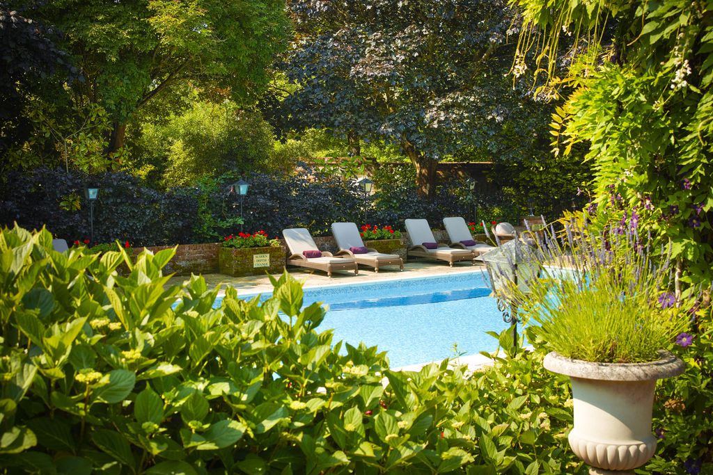Chewton Glen gallery - Gallery