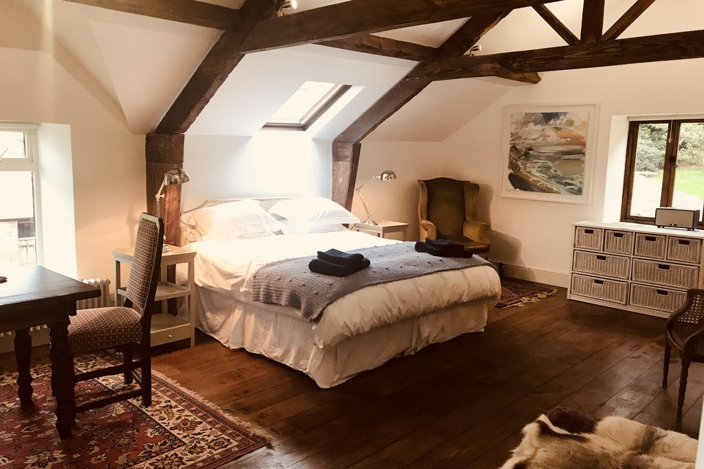 Priors Mesne Coach House gallery - Gallery