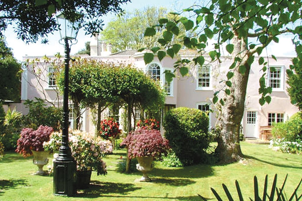Ocklynge Manor gallery - Gallery
