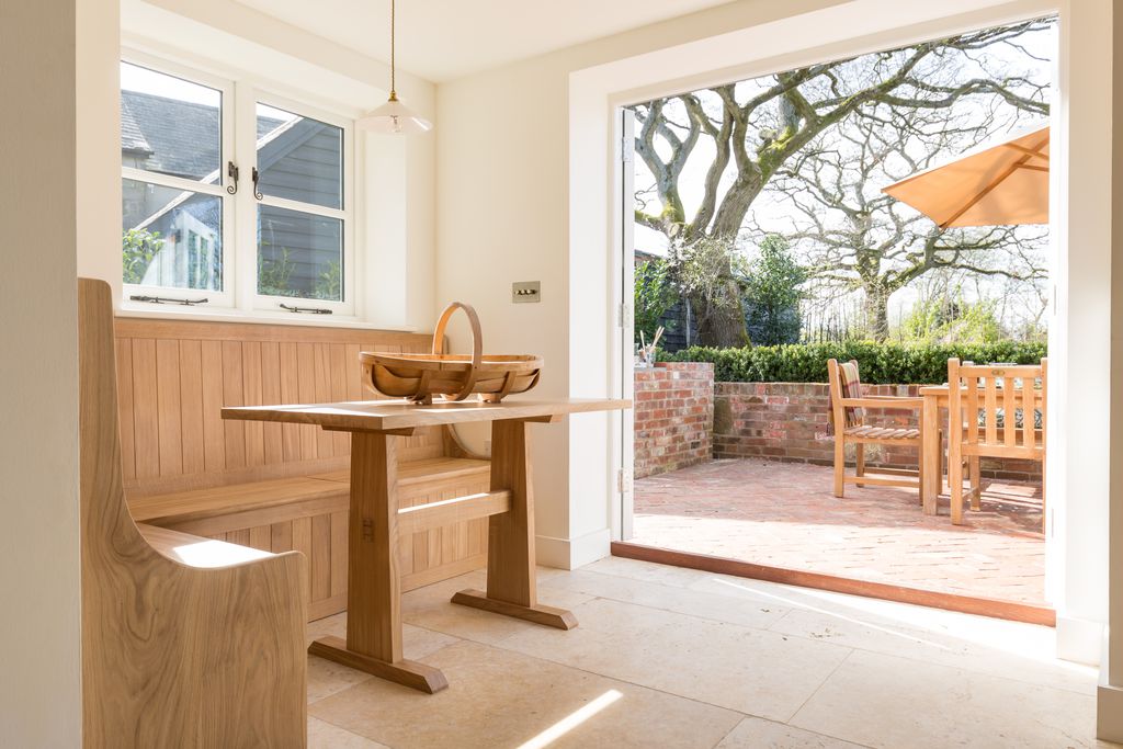 The Craftsman’s Cottage gallery - Gallery