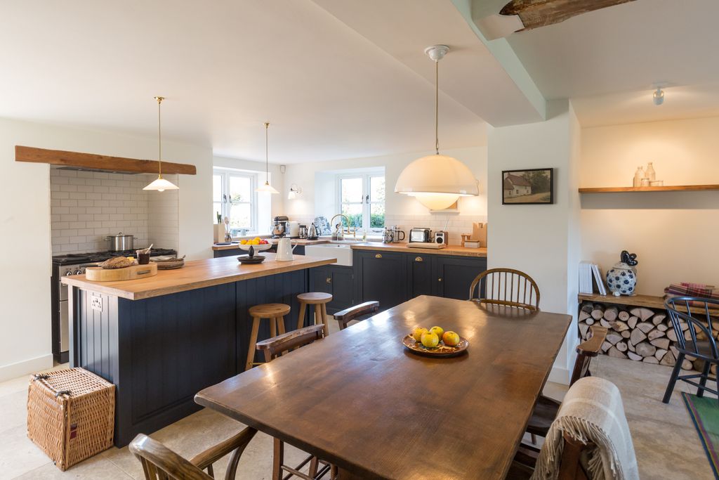 The Craftsman’s Cottage gallery - Gallery
