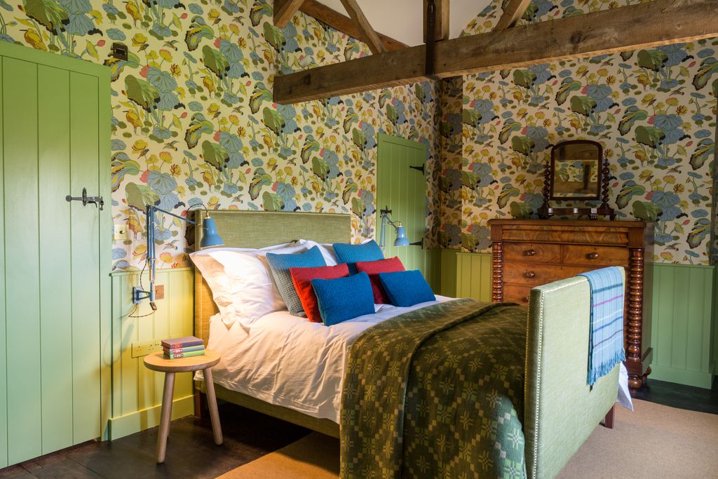 The Craftsman’s Cottage gallery - Gallery