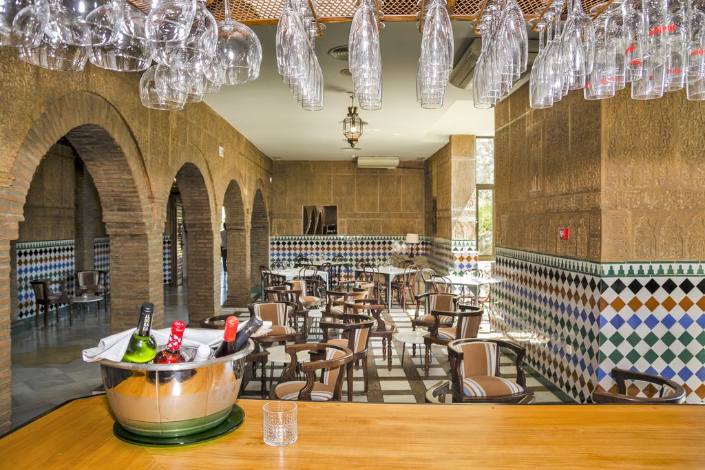 Hotel Restaurante Castillo de Monda gallery - Gallery