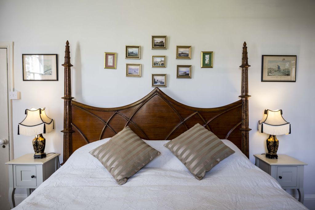 Grosvenor Villa gallery - Gallery