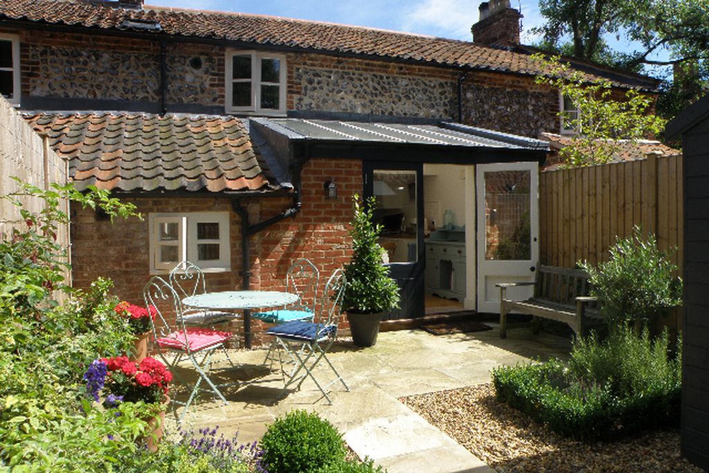 The Bridge Cottage gallery - Gallery