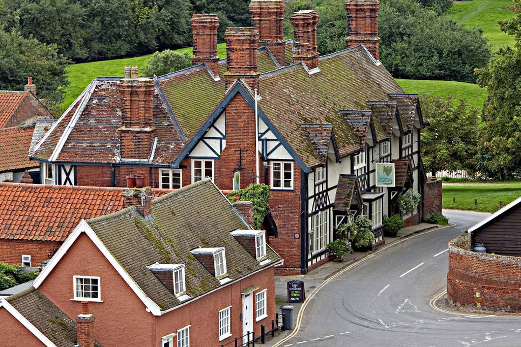 The Crown & Castle gallery - Gallery
