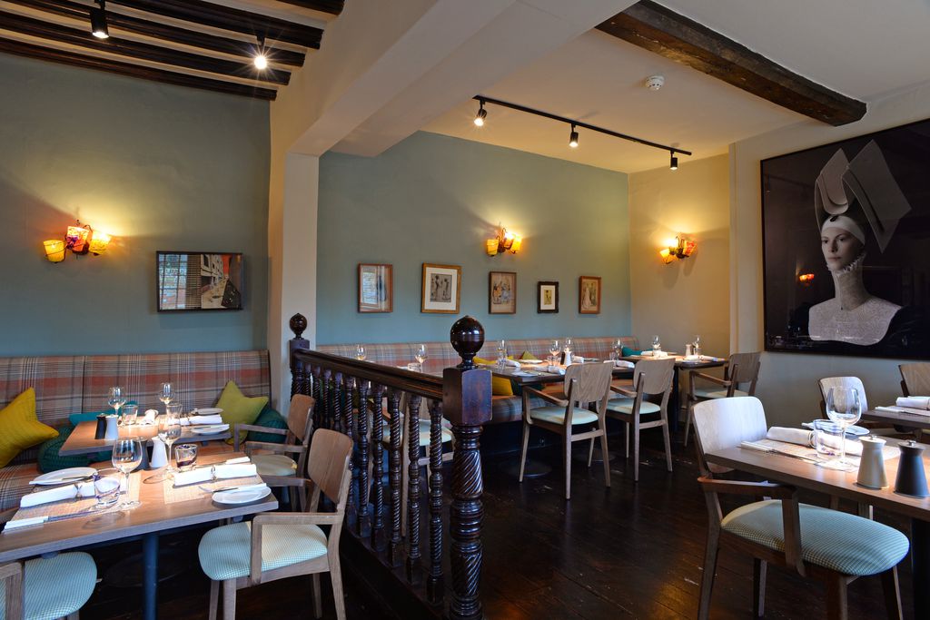 The Crown & Castle gallery - Gallery