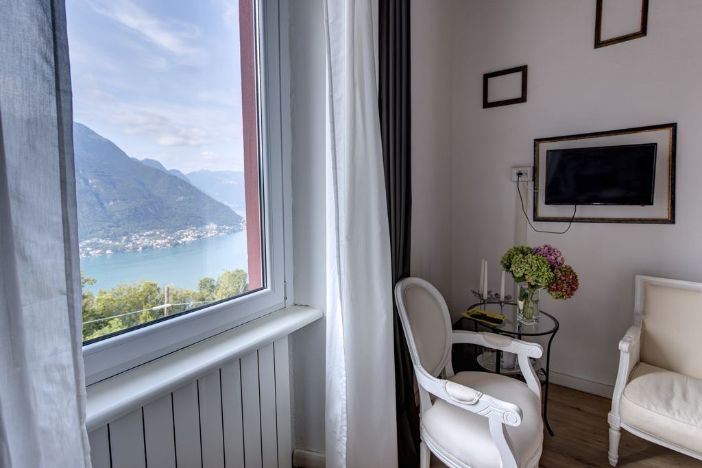 Essentia Guest House gallery - Gallery