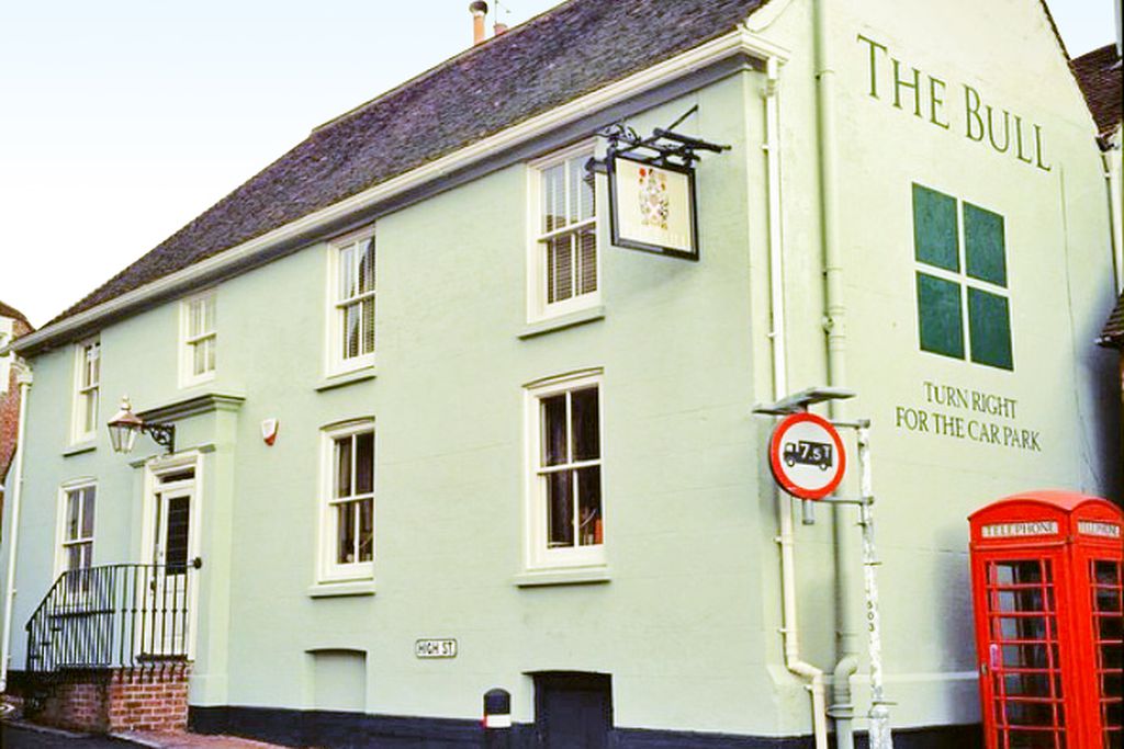 The Bull gallery - Gallery