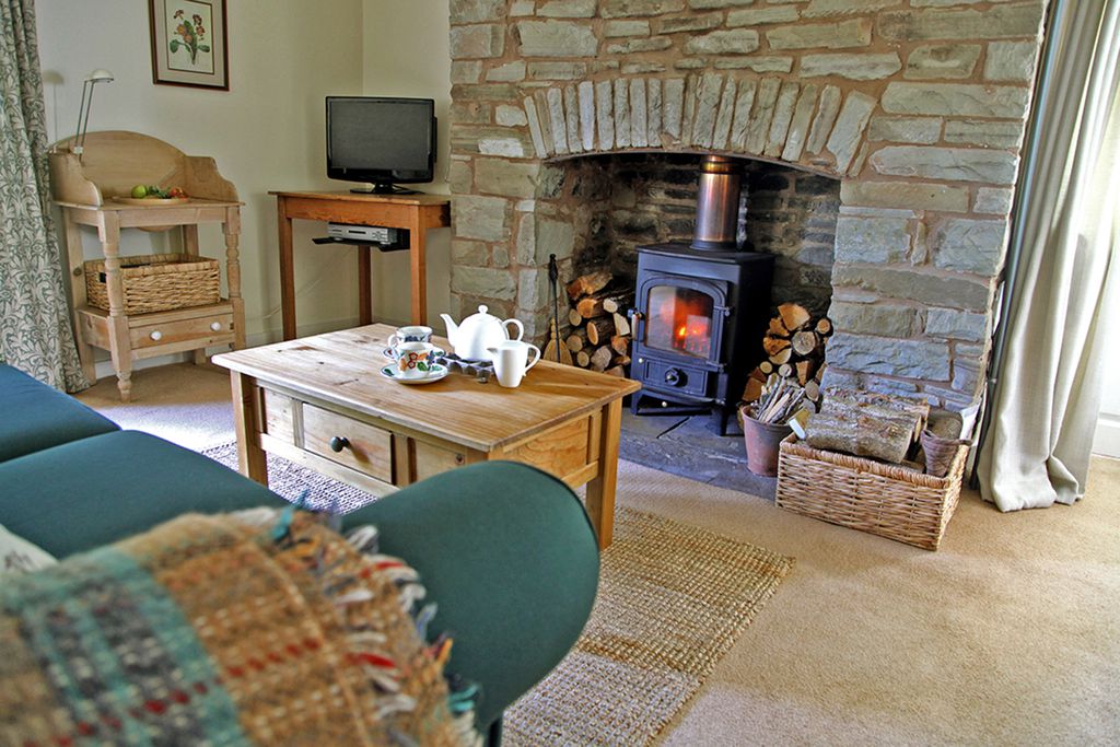 Monnow River Cottage gallery - Gallery