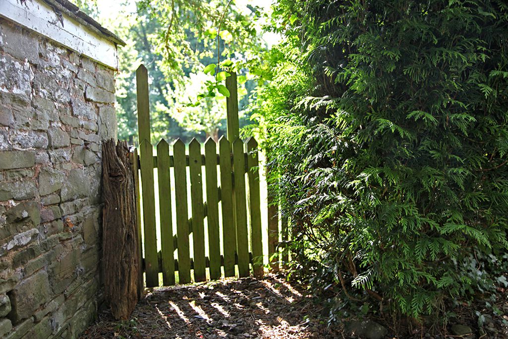 Monnow River Cottage gallery - Gallery