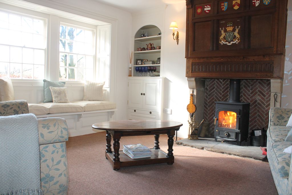 Fern Cottage gallery - Gallery