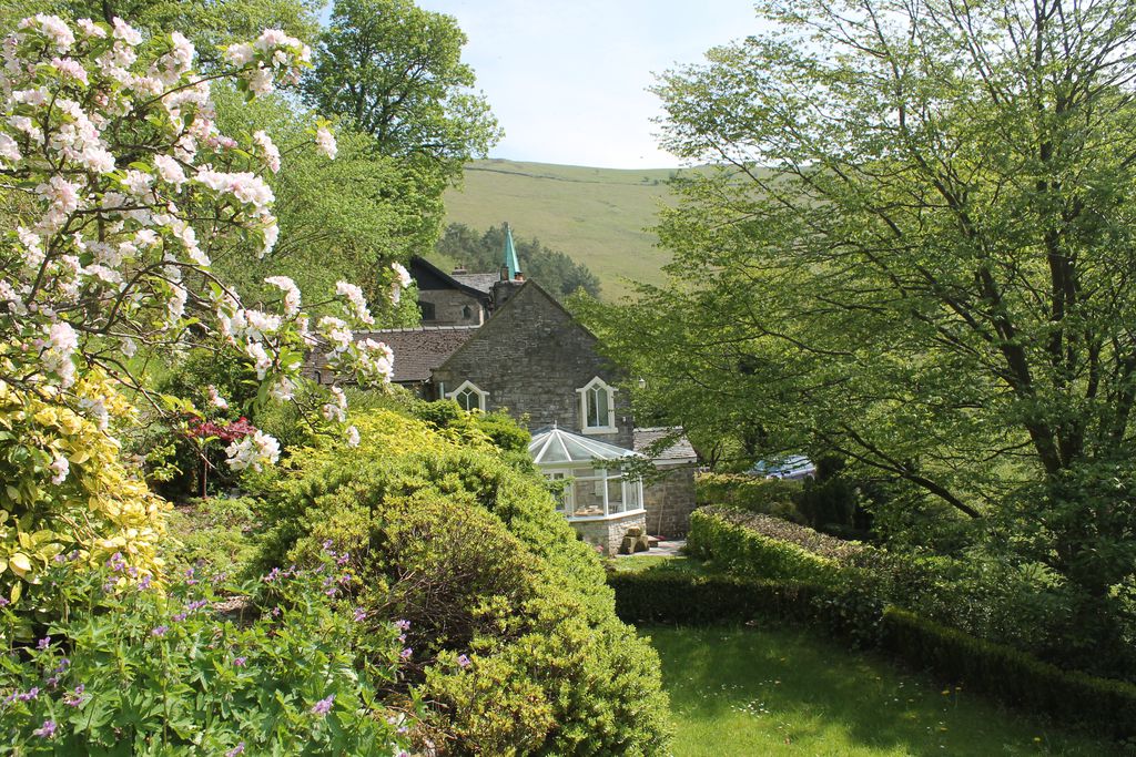 Fern Cottage gallery - Gallery