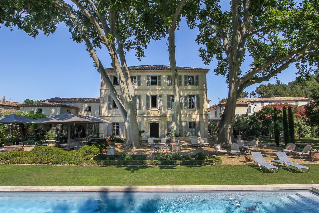 La Bastide de Boulbon gallery - Gallery