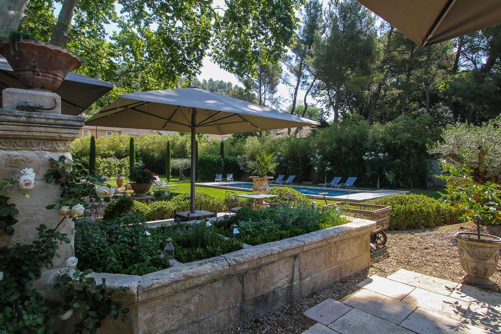 La Bastide de Boulbon gallery - Gallery