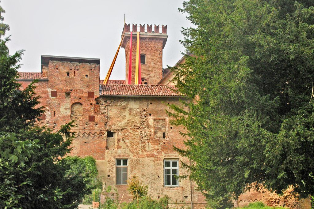 Castello Sannazzaro gallery - Gallery