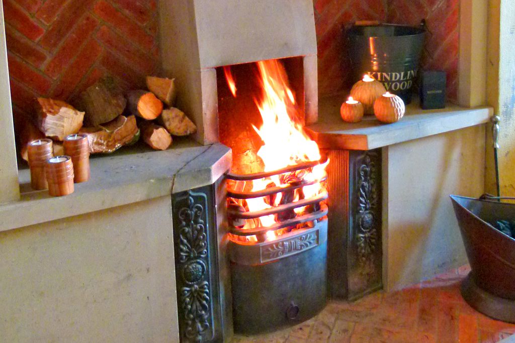 Victoria Cottage & Smuggler’s Cottage gallery - Gallery