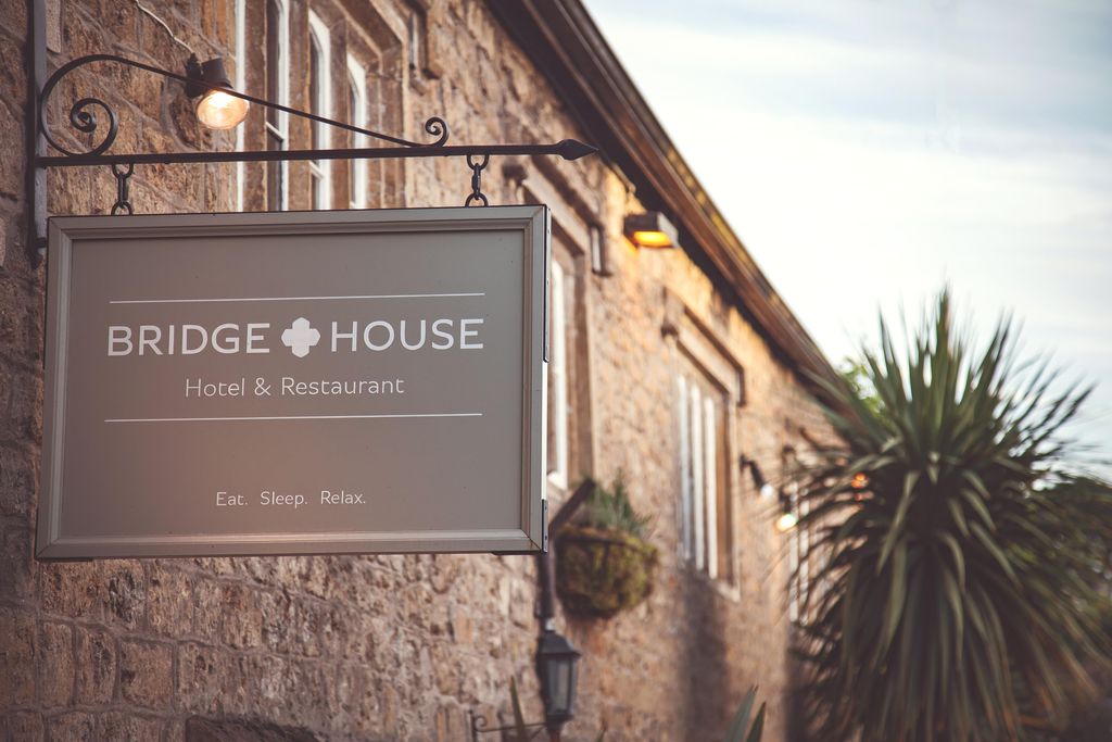 Bridge House Hotel gallery - Gallery