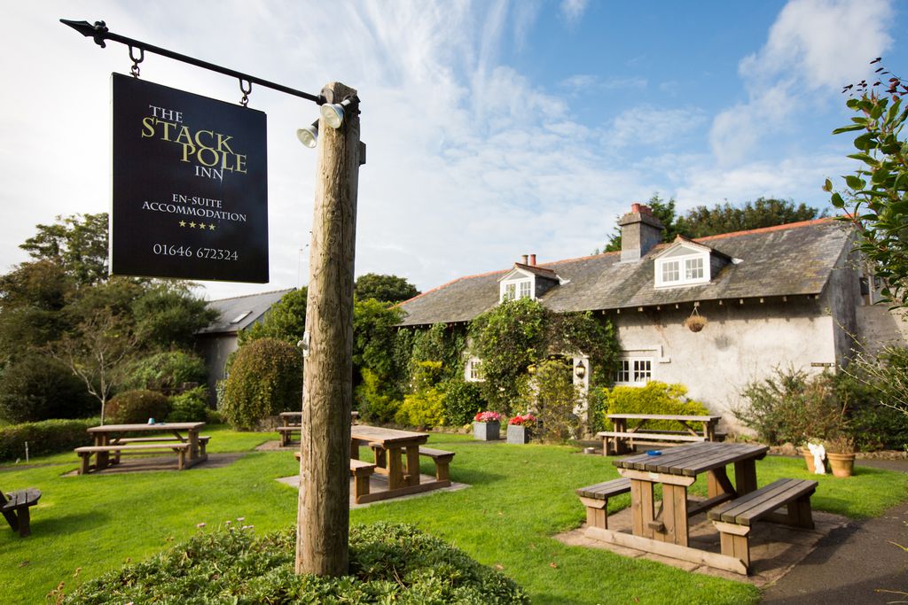 Stackpole Inn gallery - Gallery