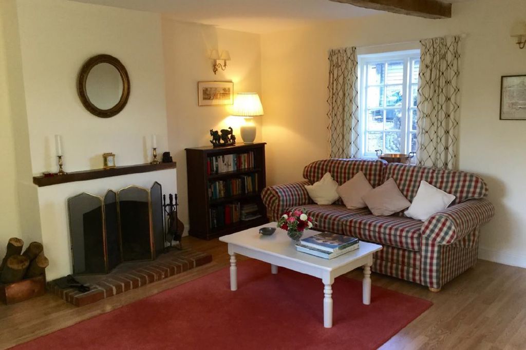 Mizzards Farm Cottage gallery - Gallery