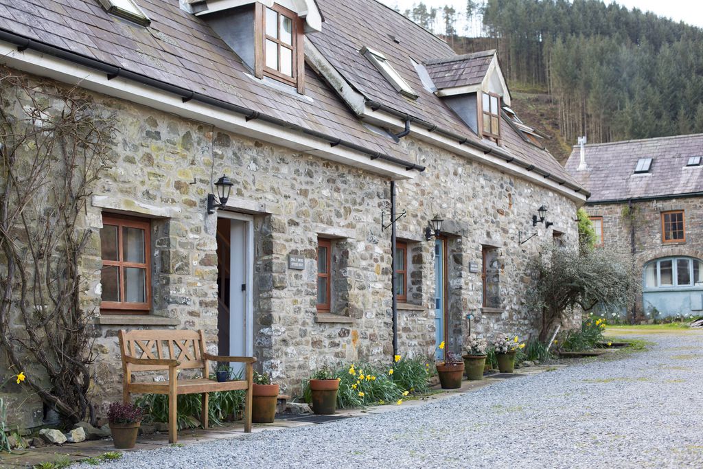 Abbey Cottages gallery - Gallery