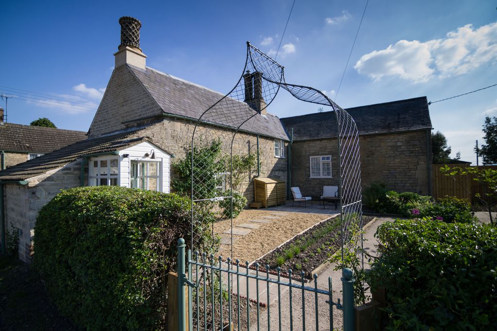 The School House - Gallery