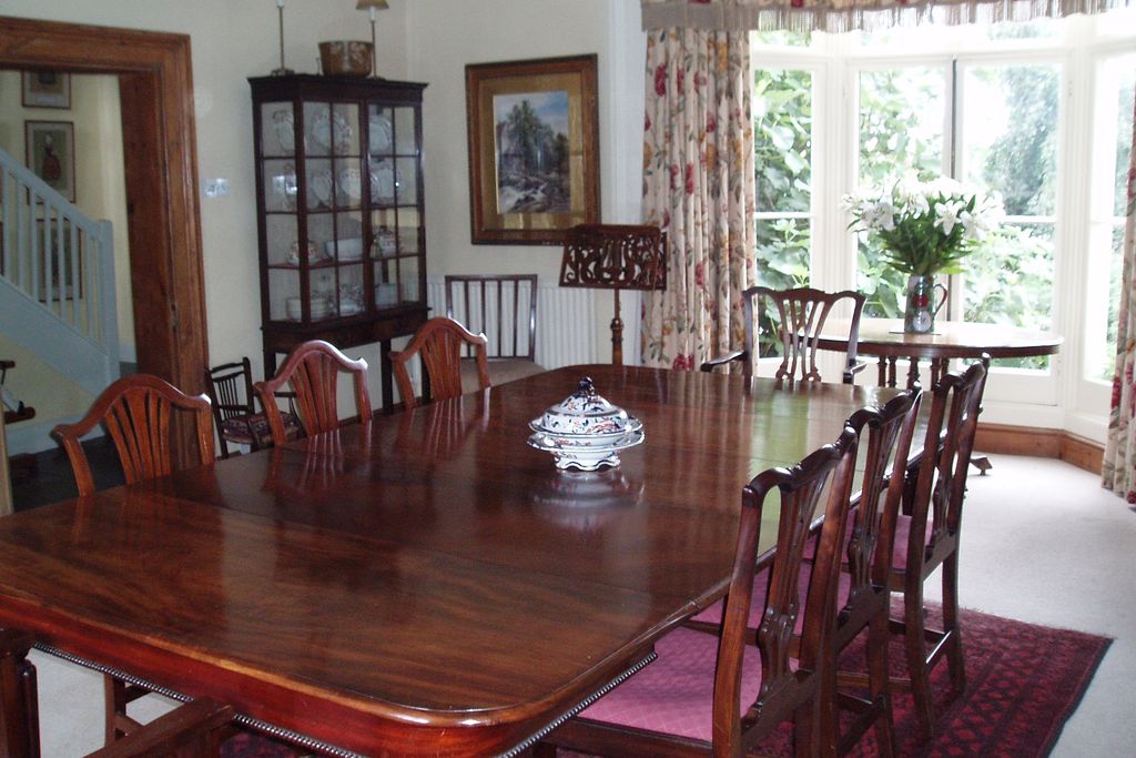 Salford Farm House gallery - Gallery