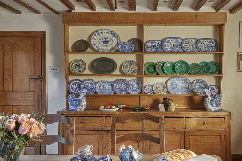 Harlington Manor gallery - Gallery