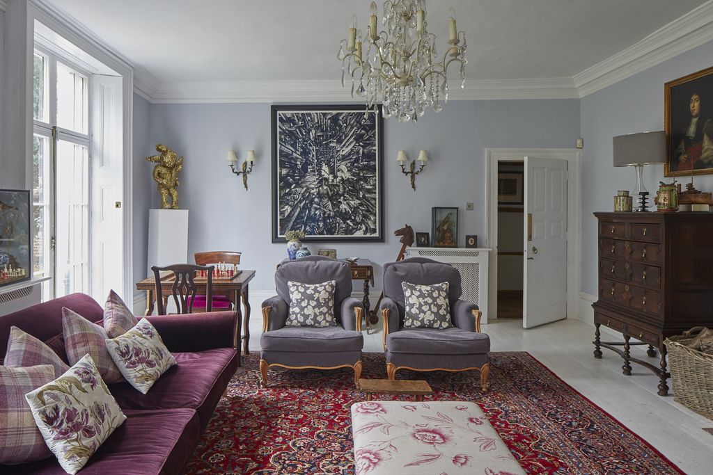 Harlington Manor gallery - Gallery