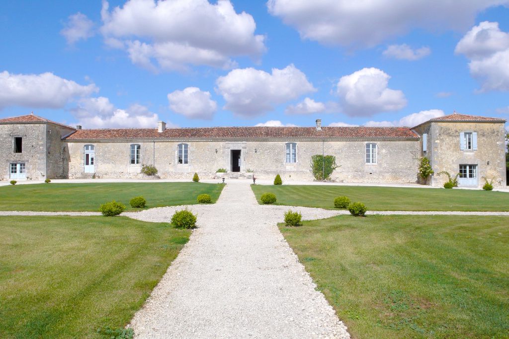 Logis de l'Astrée gallery - Gallery