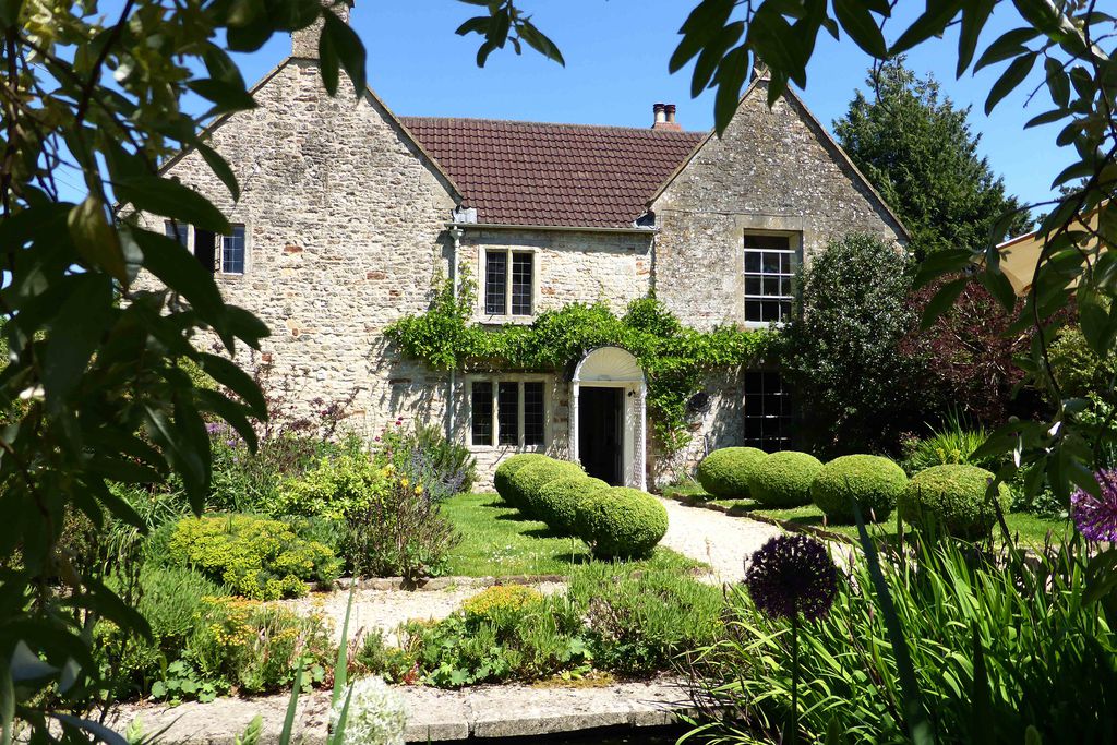 The Old Vicarage gallery - Gallery