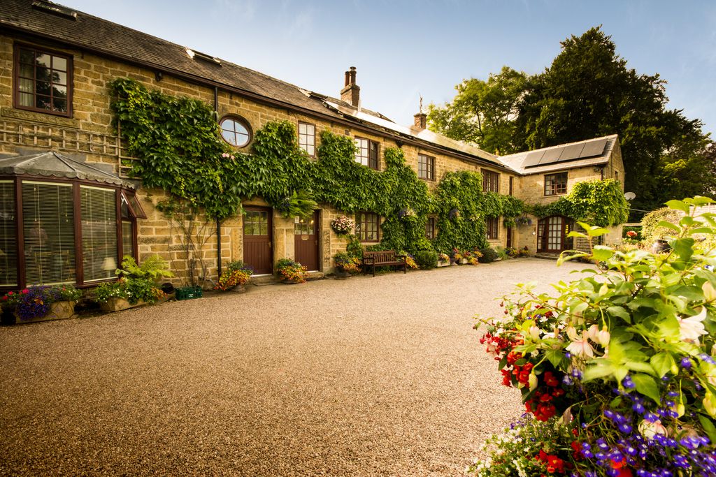 Underleigh House gallery - Gallery