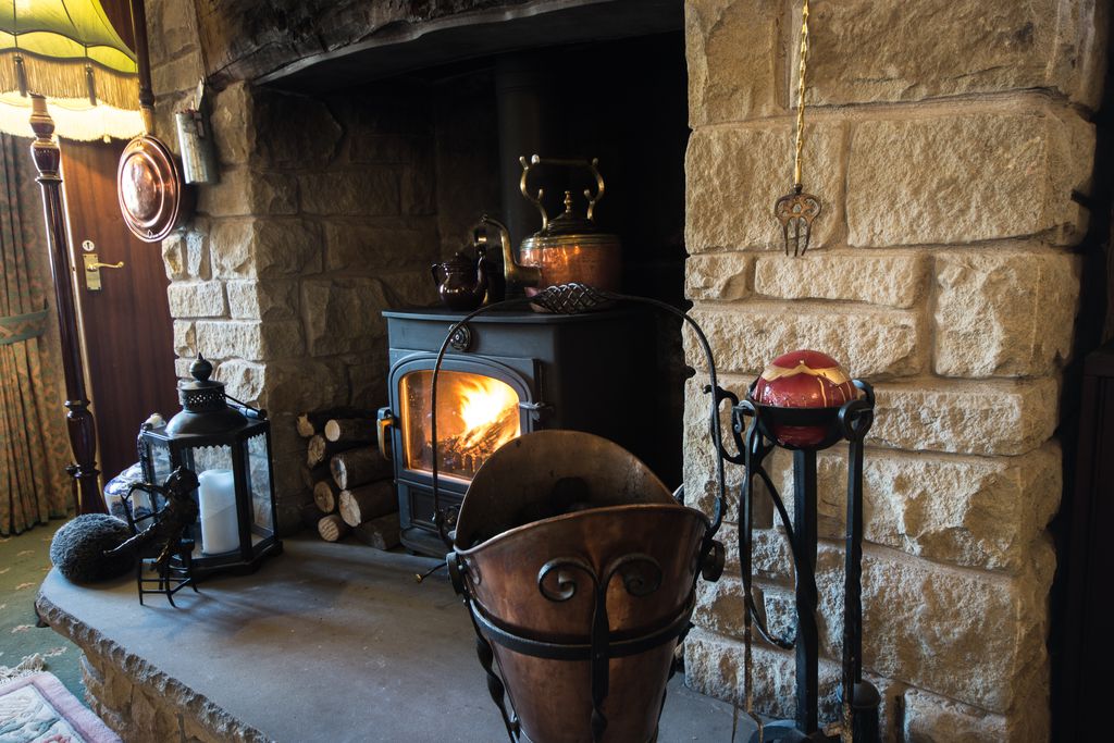 Underleigh House gallery - Gallery
