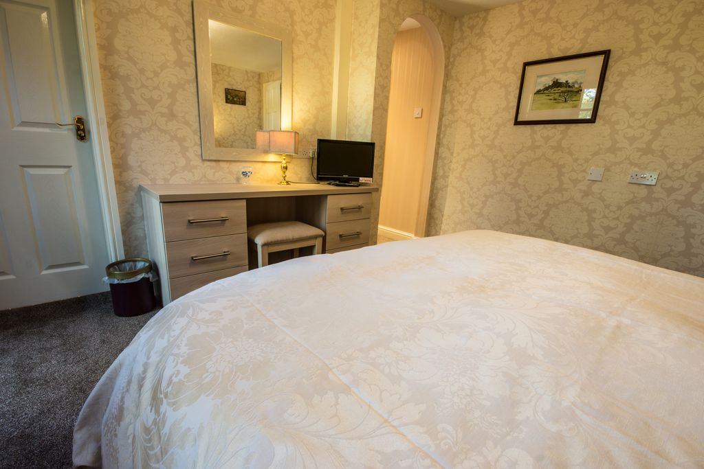 Underleigh House gallery - Gallery