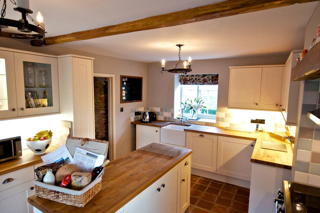 Yew Tree Cottage Westow gallery - Gallery