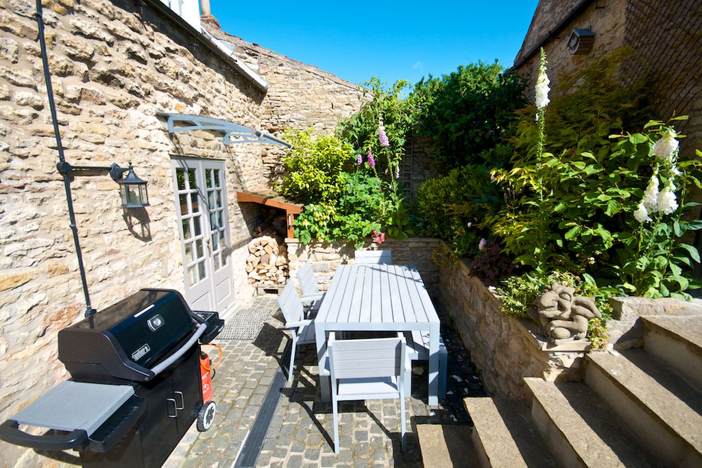 Yew Tree Cottage Westow gallery - Gallery