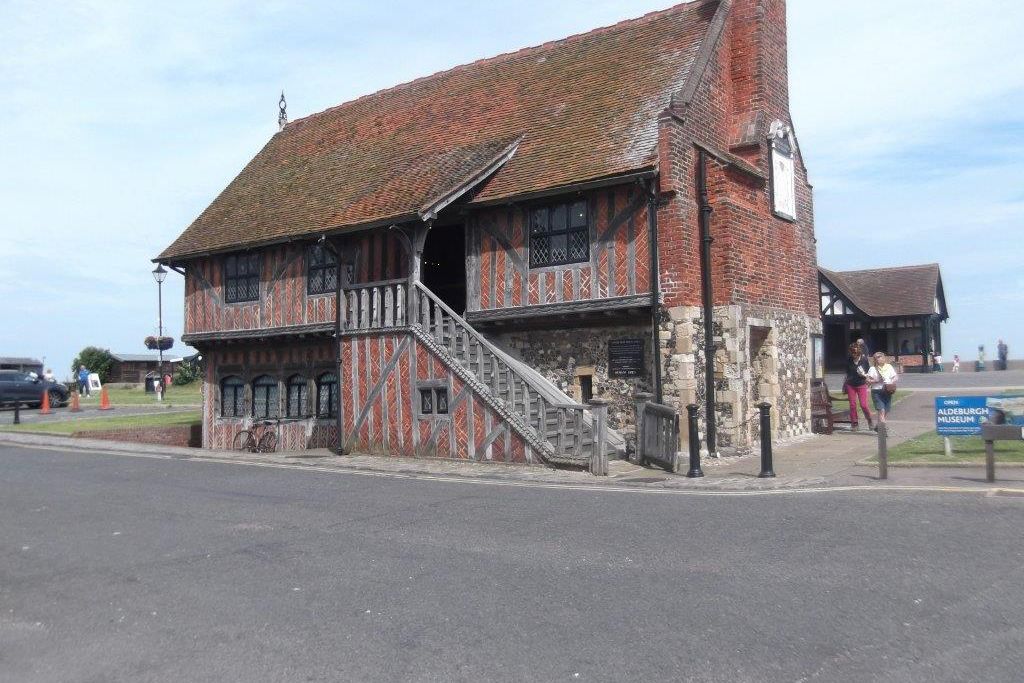 Willow Tree Cottage gallery - Gallery