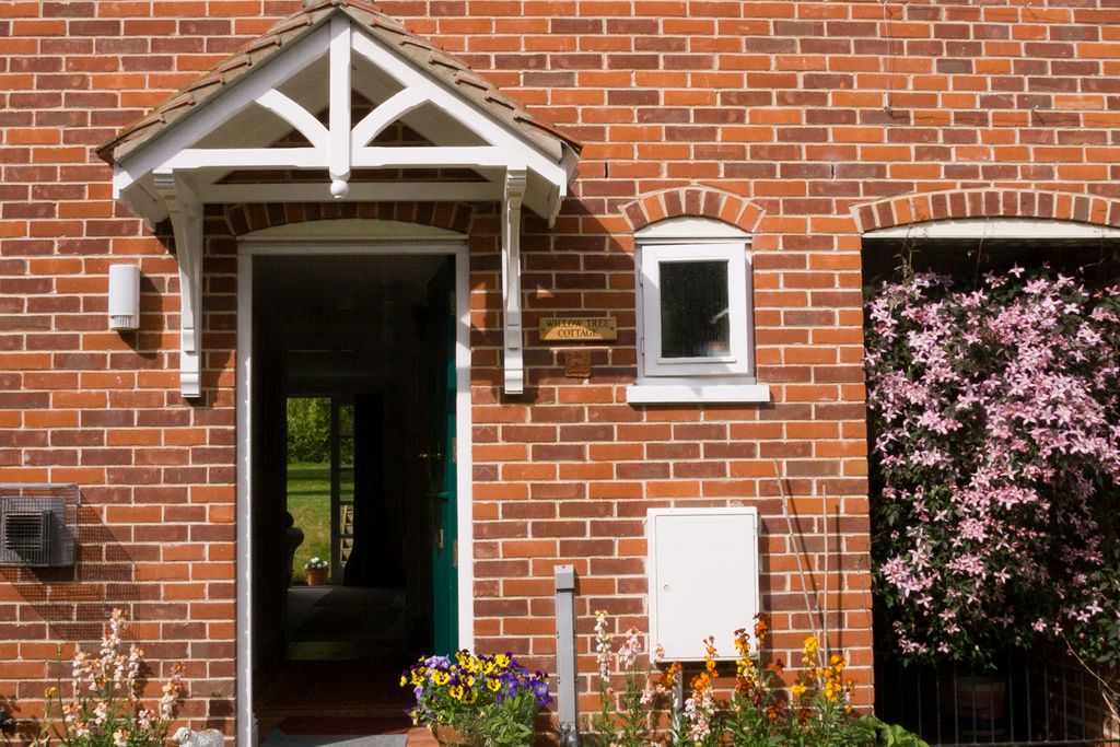 Willow Tree Cottage gallery - Gallery