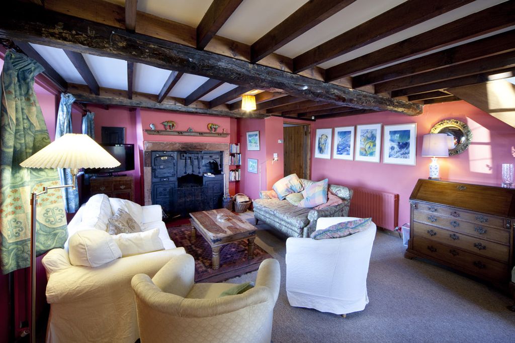 Crookwath Cottage gallery - Gallery